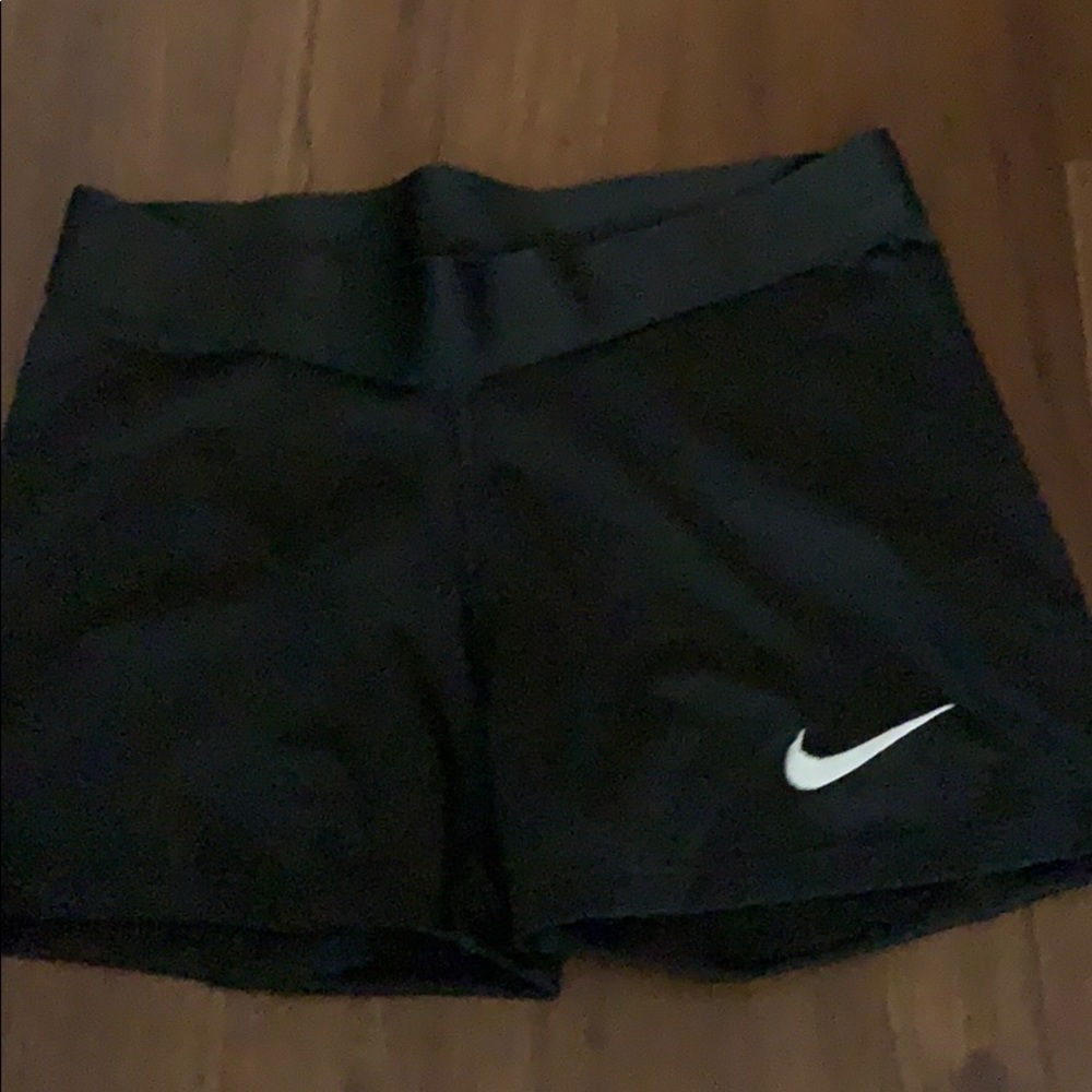 Nike spandex shorts size medium